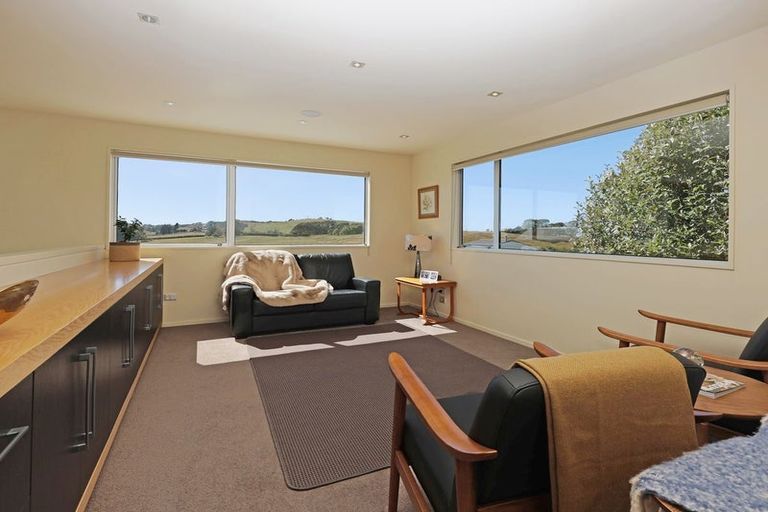 Photo of property in 141 Awamoa Road, Holmes Hill, Oamaru, 9401