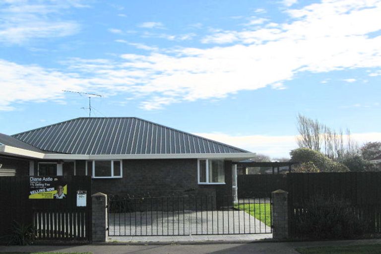 Photo of property in 3/90 Bridge Street, New Brighton, Christchurch, 8061