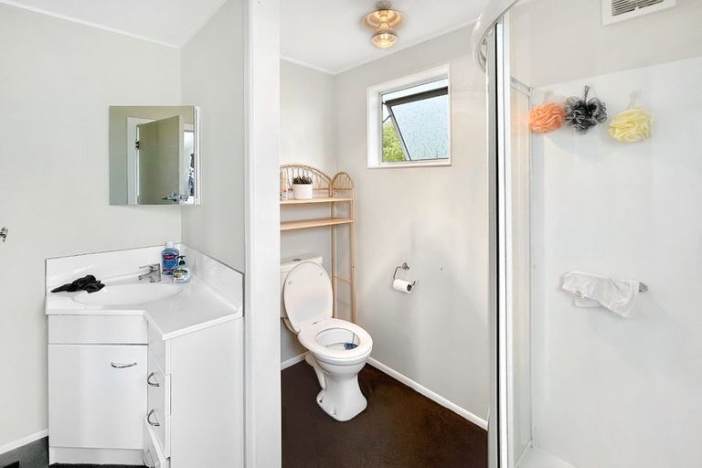 Photo of property in 681 Tay Street, Hawthorndale, Invercargill, 9810