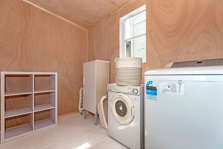 Photo of property in 23 Moana Road, Okitu, Gisborne, 4010