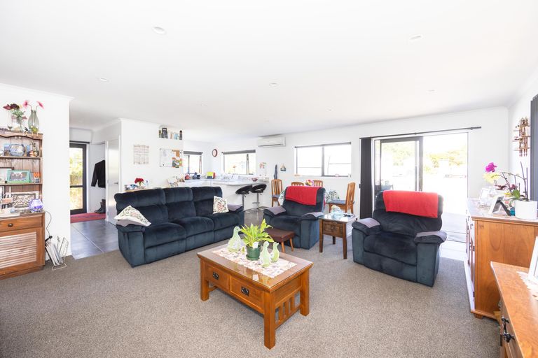 Photo of property in 43 Cobblestone Road, Kakanui, Oamaru, 9495