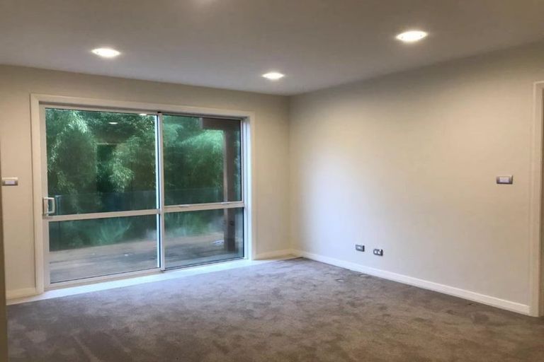 Photo of property in 102b Beach Road, Castor Bay, Auckland, 0620