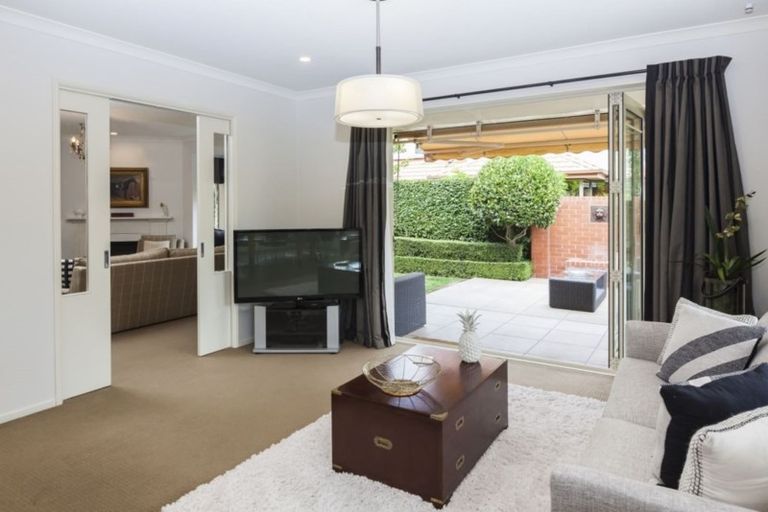 Photo of property in 4 Benmore Gardens, Harewood, Christchurch, 8051