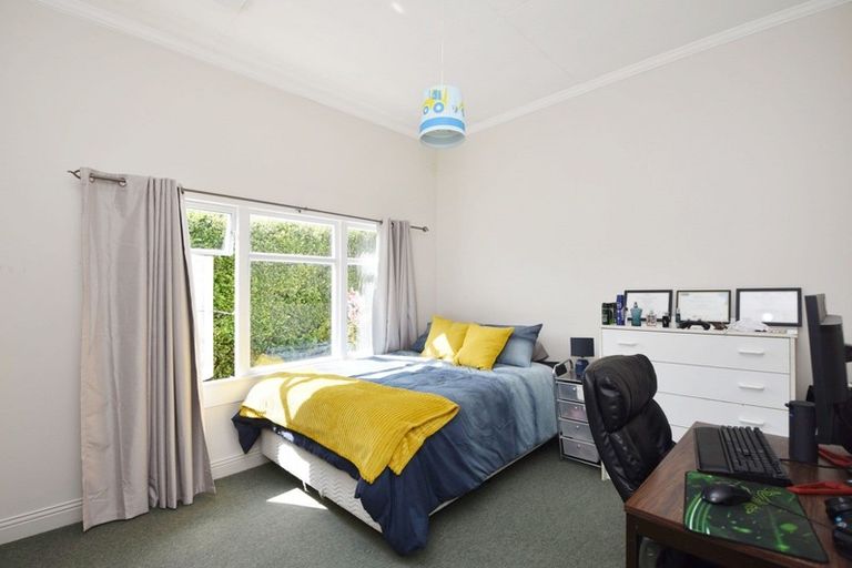 Photo of property in 69 Centre Street, Strathern, Invercargill, 9812