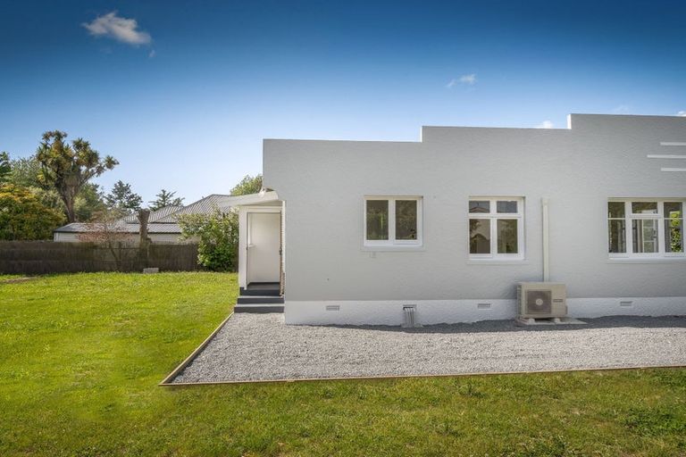 Photo of property in 10 Mcfaddens Road, St Albans, Christchurch, 8052