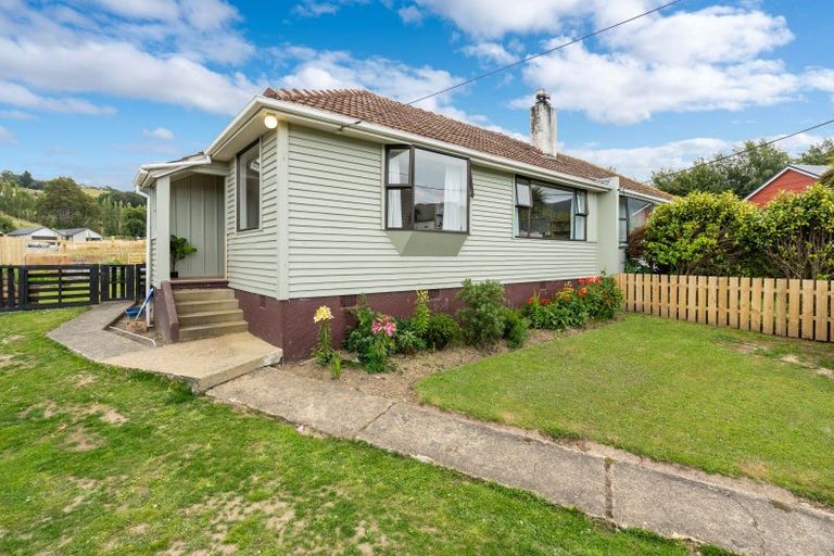 Photo of property in 12 Freyberg Avenue, Sawyers Bay, Port Chalmers, 9023