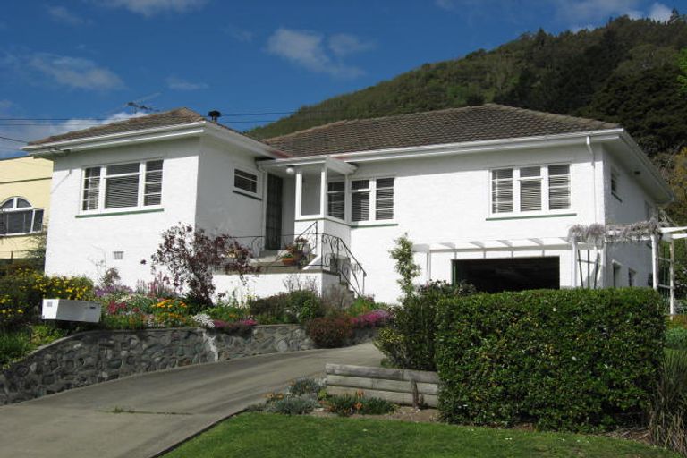 Photo of property in 69 Campbell Street, Nelson South, Nelson, 7010