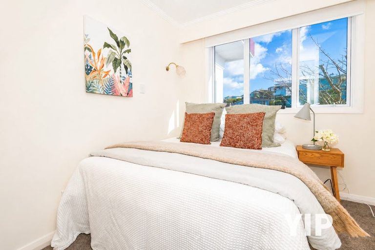 Photo of property in 1 Benares Street, Khandallah, Wellington, 6035