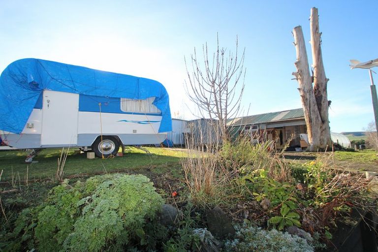 Photo of property in 52 Wellington Street, Enfield, Oamaru, 9491