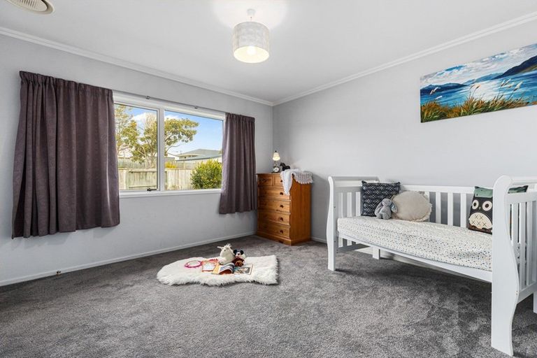 Photo of property in 13 Allendale Place, Morrinsville, 3300