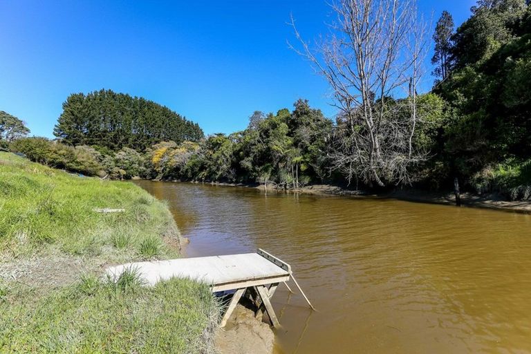 Photo of property in 147 Mimi Road, Mimi, Urenui, 4377