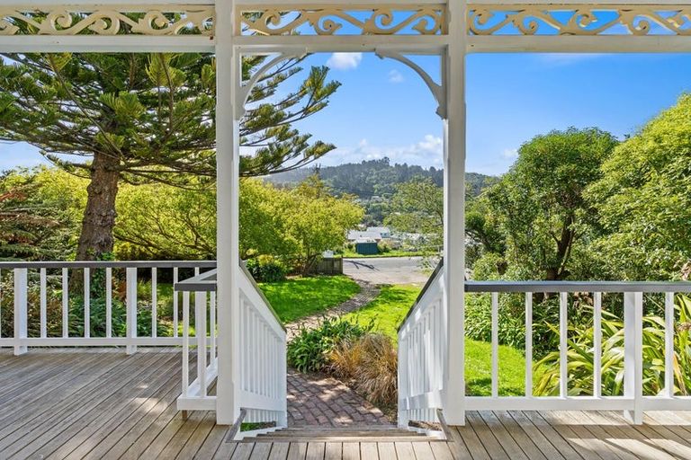 Photo of property in 75 Wickliffe Terrace, Port Chalmers, 9023