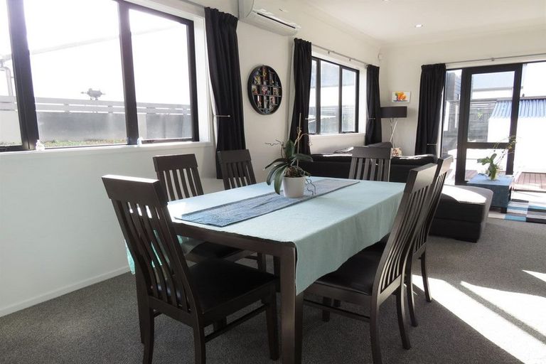 Photo of property in 3 Flounder Road, Hobsonville, Auckland, 0616