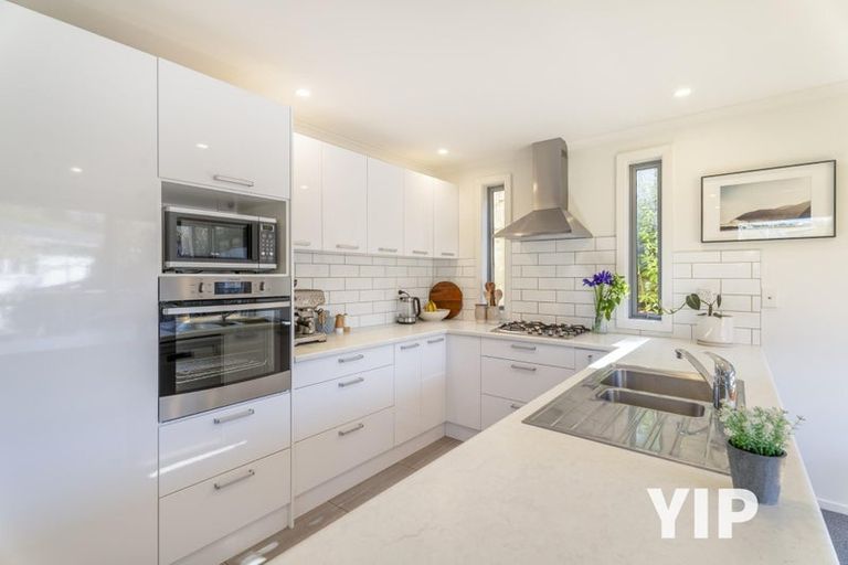 Photo of property in 22b Glenside Road, Glenside, Wellington, 6037