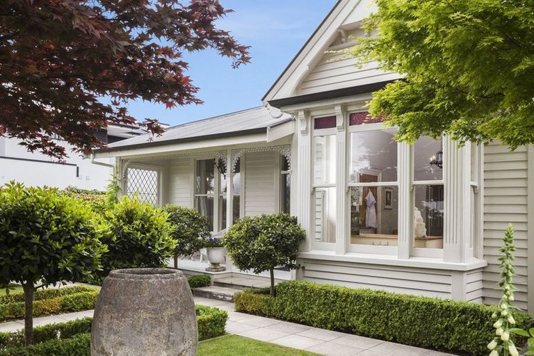 Photo of property in 18 Repton Street, Merivale, Christchurch, 8014