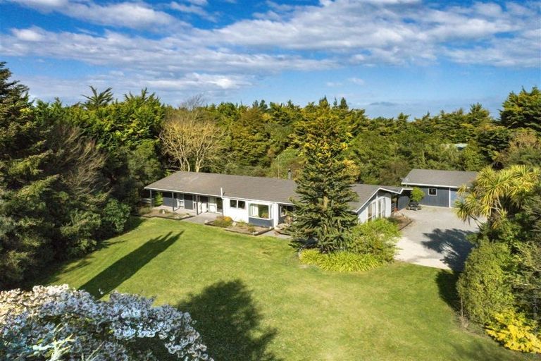 Photo of property in 2614 West Coast Road, Kirwee, Darfield, 7571