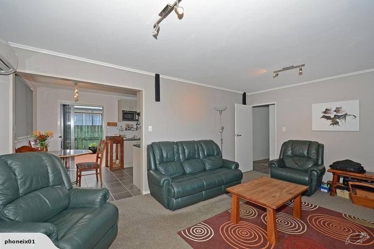 Photo of property in 1 Topeka Grove, Totara Park, Upper Hutt, 5018