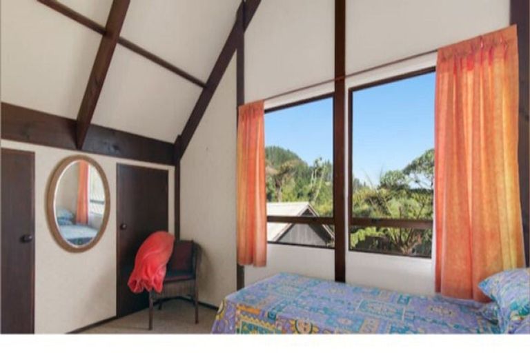 Photo of property in 3 Ridge Road, Lake Okareka, Rotorua, 3076