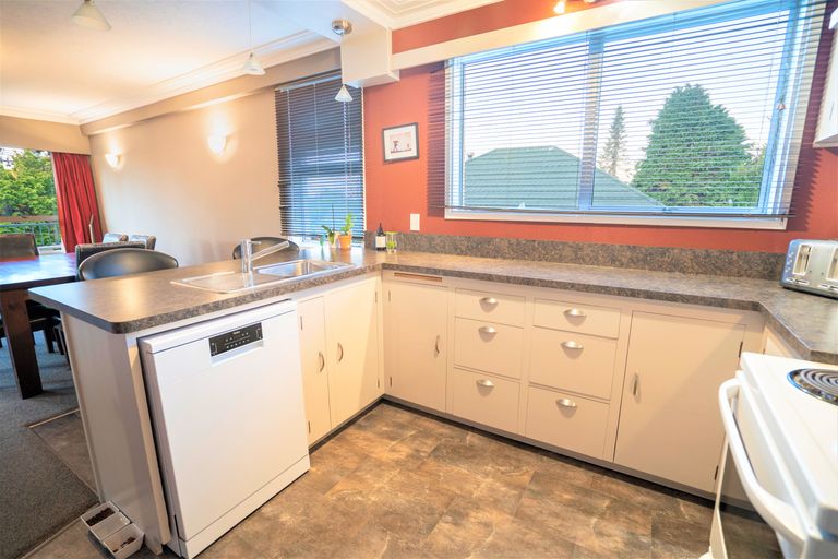 Photo of property in 26 Collean Street, Wallacetown, 9816