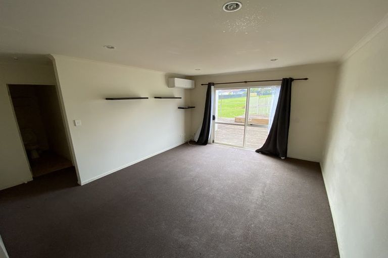 Photo of property in 11 Serenity Place, Otara, Auckland, 2023