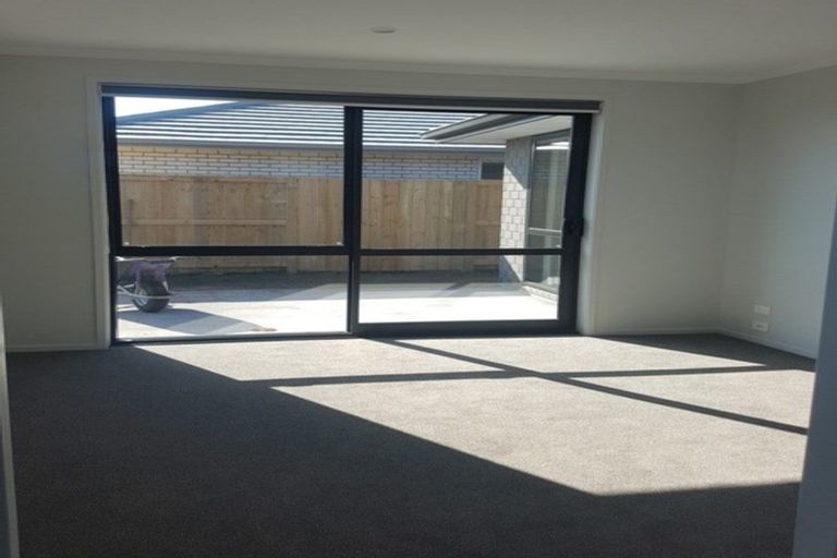 Photo of property in 33 Fontana Street, Papamoa, 3118