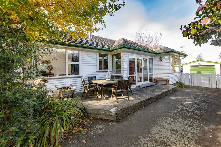 Photo of property in 72 Wingate Street, Redwood, Christchurch, 8051