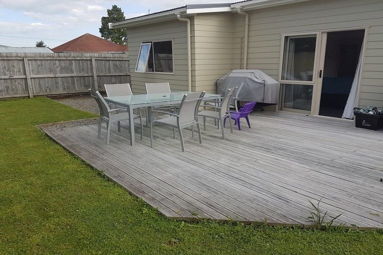 Photo of property in 24b Lethbridge Street, Feilding, 4702