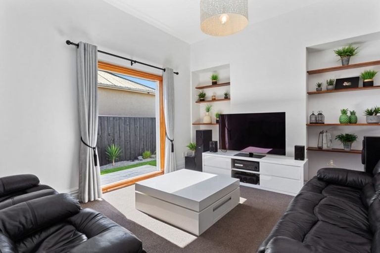 Photo of property in 95 Osborne Street, Waltham, Christchurch, 8011