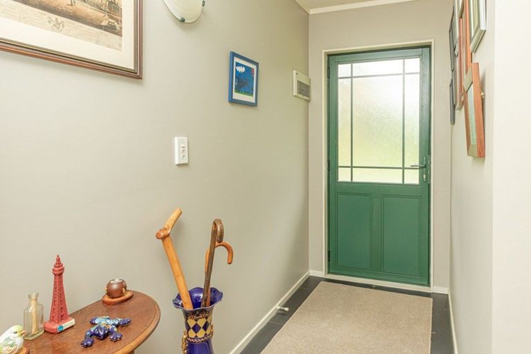 Photo of property in 495 Arapaepae Road, Ohau, Levin, 5570