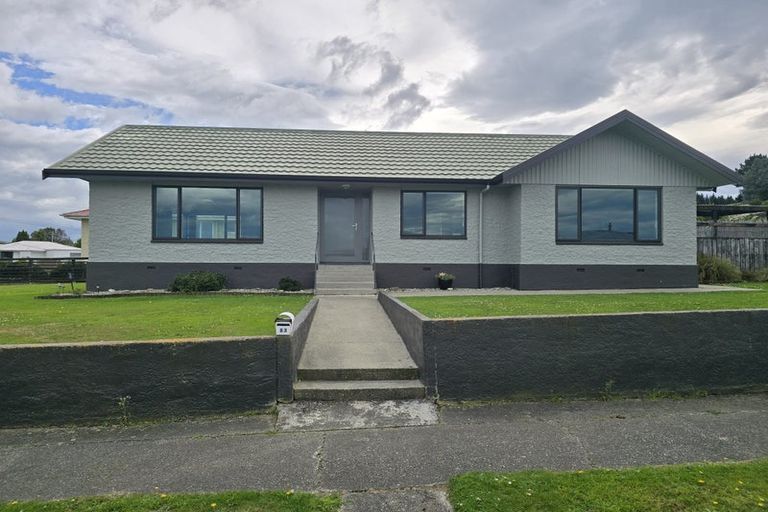 Photo of property in 83 Walker Crescent, East Gore, Gore, 9710