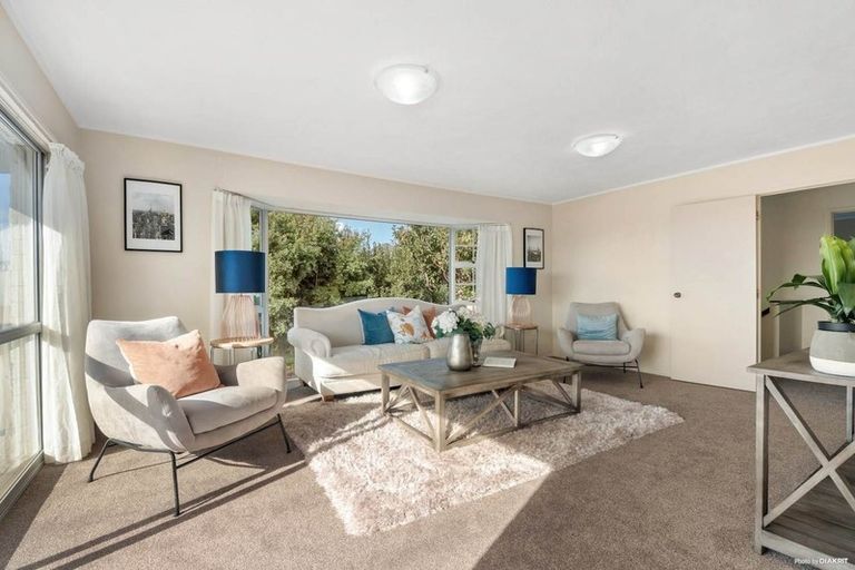 Photo of property in 2/139a Mokoia Road, Birkenhead, Auckland, 0626