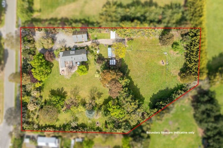Photo of property in 3 Ballarat Road, Rangiora, 7400