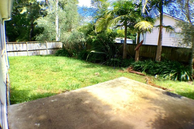 Photo of property in 53 Ellice Road, Totara Vale, Auckland, 0629