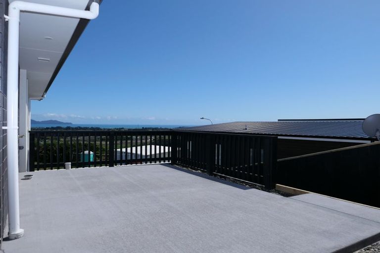 Photo of property in 13 Wilson Way, Waikanae, 5036