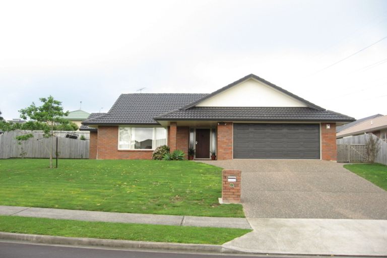 Photo of property in 46 Norman Close, The Gardens, Auckland, 2105