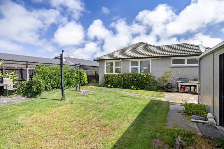Photo of property in 8 Compton Street, Woolston, Christchurch, 8062