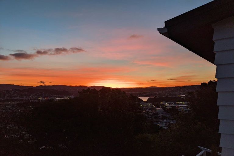 Photo of property in 157 Townsend Road, Miramar, Wellington, 6022