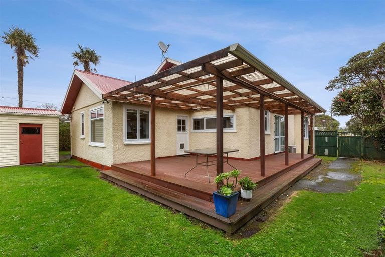 Photo of property in 259 Carrington Street, Vogeltown, New Plymouth, 4310