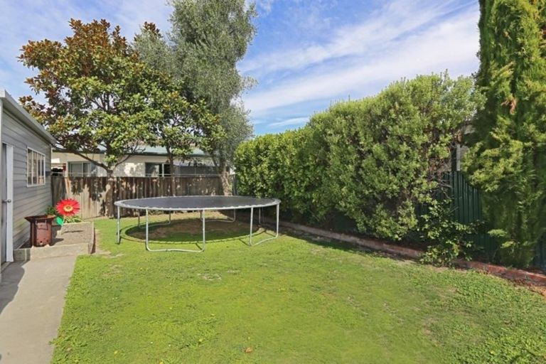 Photo of property in 214 Lascelles Street, Saint Leonards, Hastings, 4120