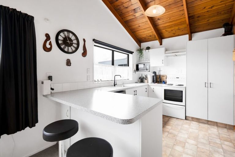 Photo of property in 3 Maralyn Place, Bell Block, New Plymouth, 4312