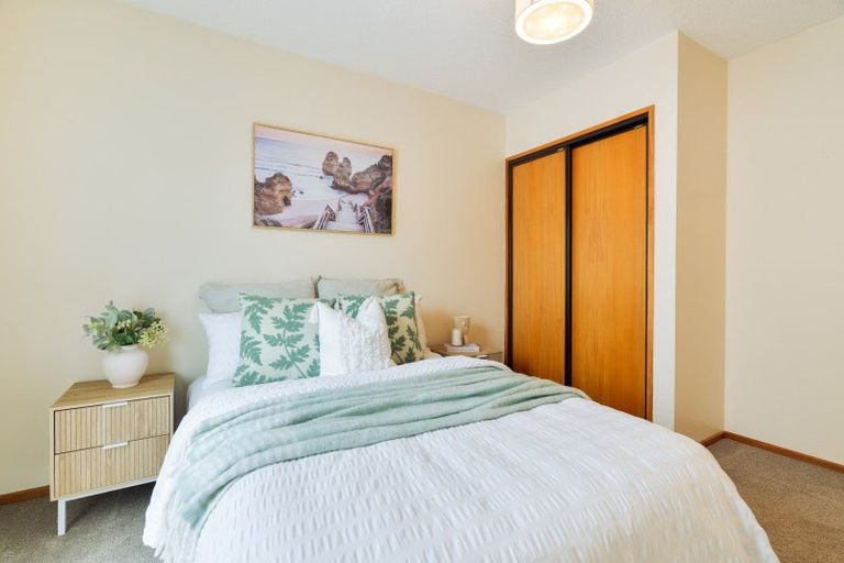 Photo of property in 14a Cricklewood Place, Avonhead, Christchurch, 8042