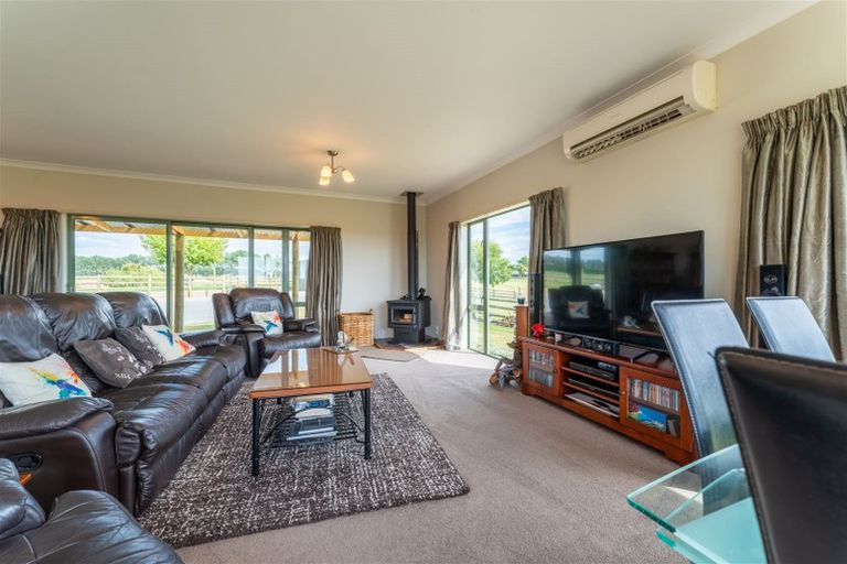 Photo of property in 591 Pleasant Point Highway, Levels, Timaru, 7975