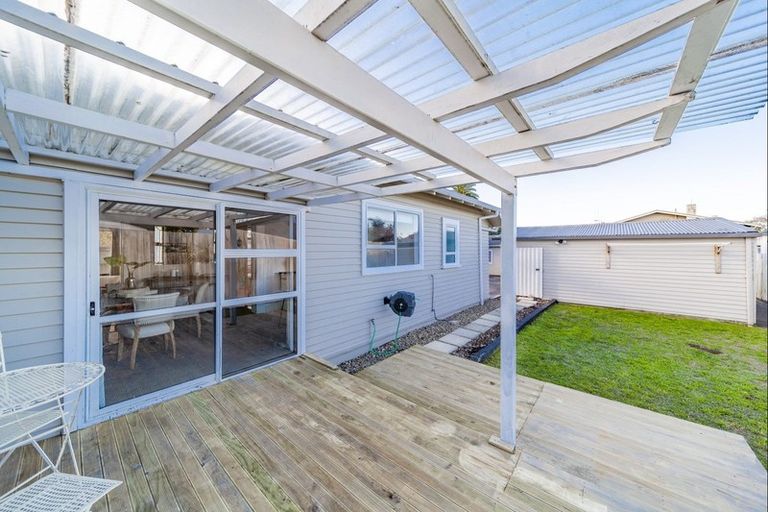 Photo of property in 116 Thackeray Street, Napier South, Napier, 4110