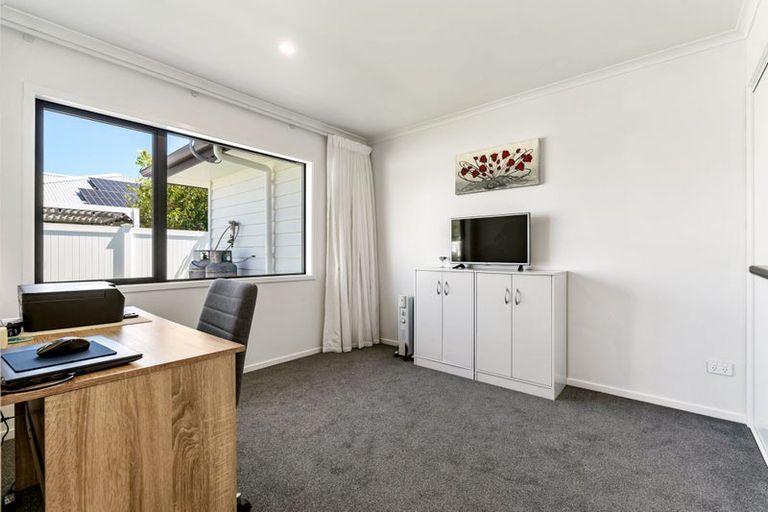 Photo of property in 5 Kermadec Crescent, Waipu, 0510