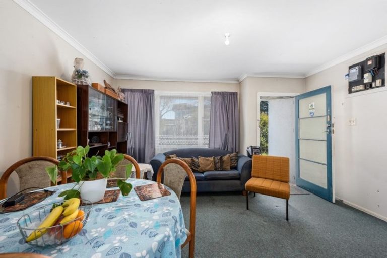 Photo of property in 2/6 Granville Street, Silverstream, Upper Hutt, 5019