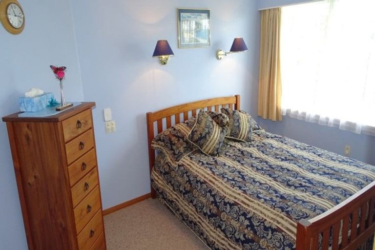 Photo of property in 18 Matai Street, Levin, 5510