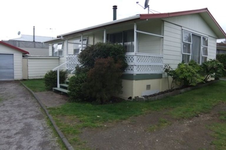 Photo of property in 11a Tobin Place, Richmond Heights, Taupo, 3330