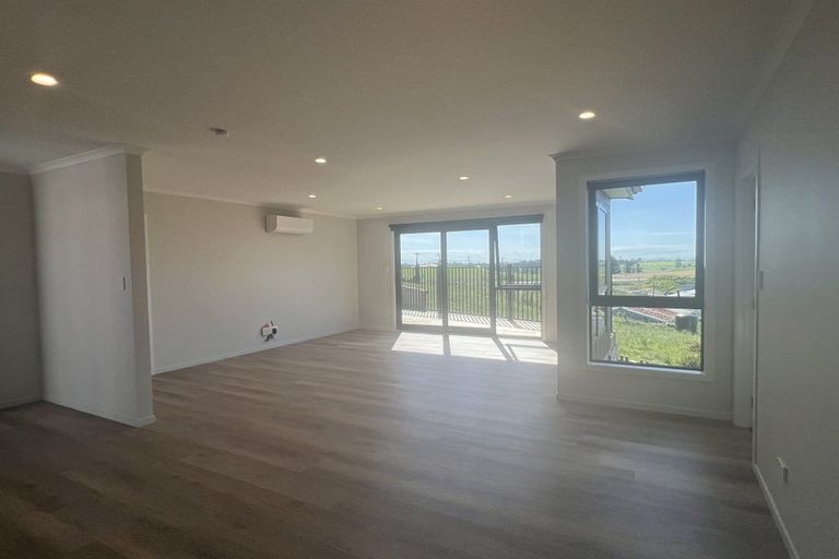 Photo of property in 54 Scenic Rise, Rototuna North, 3281