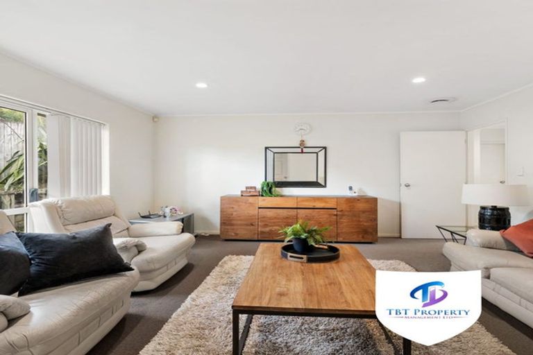 Photo of property in 20 Ksenia Drive, Flat Bush, Auckland, 2019