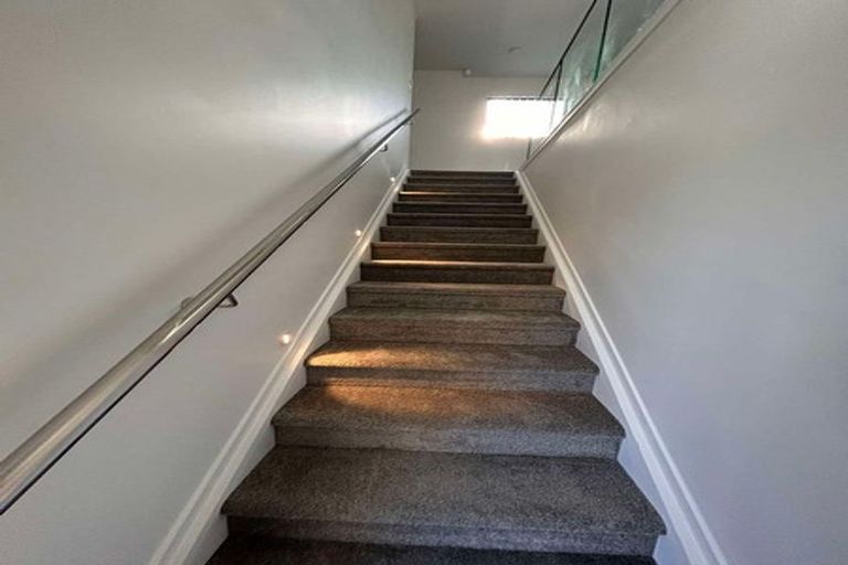 Photo of property in 14 James Street, Mangere East, Auckland, 2024